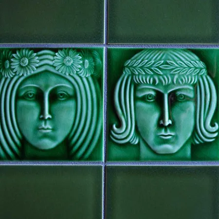 Stationsgebaeude * Wallsbull